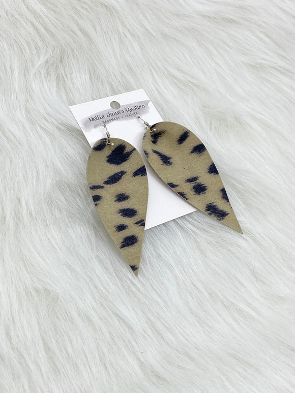Petal Leather Earrings Medium Tan Black Print